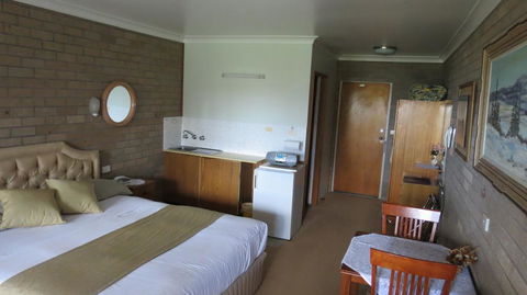 Beachview Motel - Adults Only - Accommodation Australia 3