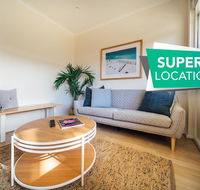 Beachy Keen on Moseley - Wifi - Netflix - Pool - Spa - Accommodation Australia