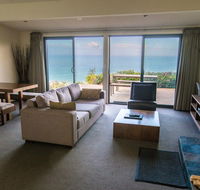 Beacon Point Ocean View Villas - Accommodation Australia