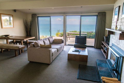 Beacon Point Ocean View Villas - Accommodation Australia 0