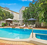 Beautiful North Facing River Views at Noosaville - Unit 4 Riverside 235 Gympie Tce - Australia Shopping