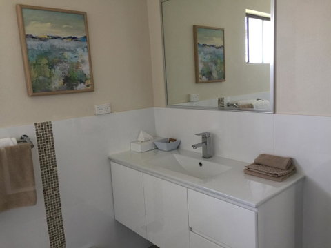 Bega Village Motor Inn - Accommodation Australia 3