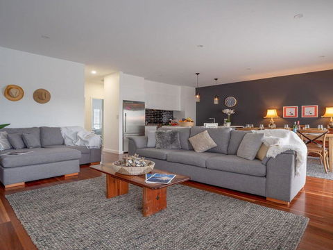 Bella K - Style, Comfort And Location - Accommodation Australia 1