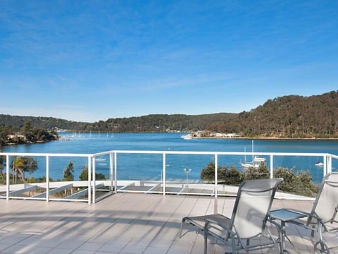 Bella Mare - 2 Bedroom Ocean View Terrace Apt - Local Tourism 1