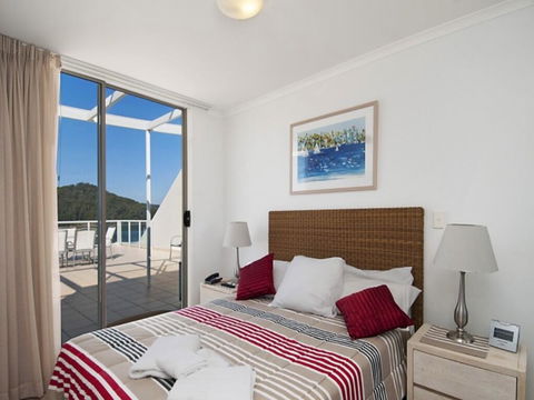 Bella Mare - 2 Bedroom Ocean View Terrace Apt - Local Tourism 2