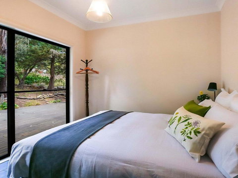 Bellara - Your Home Among The Gum Trees! - Local Tourism 2