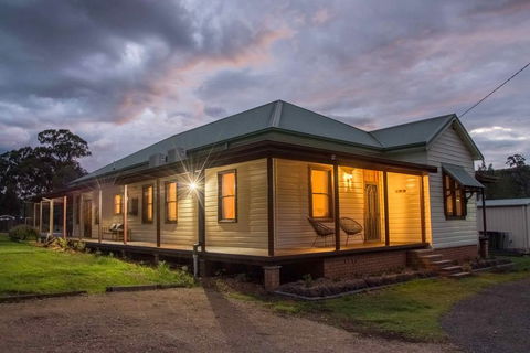 Bernstein Estate - Accommodation Australia 0