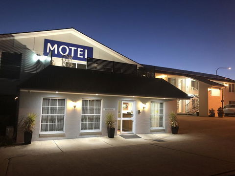 Best Western Coachmans Inn Motel - Local Tourism 1
