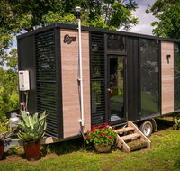 Big Tiny Paz Seven Hills Tiny House Tallarook - Australia Shopping