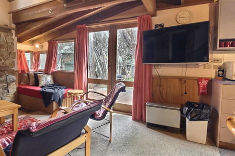 Bindi - Alpine Getaways's Chalet At Tower Rd - Accommodation Australia 1