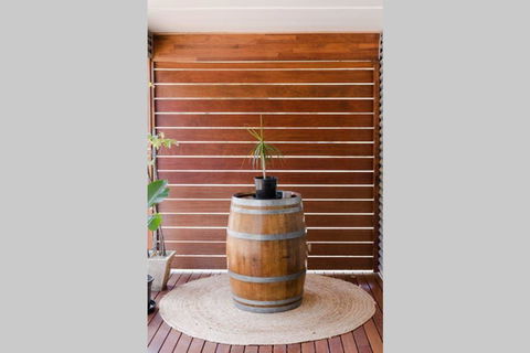 Bird In Hand Cottage, Port Noarlunga - Accommodation Australia 2