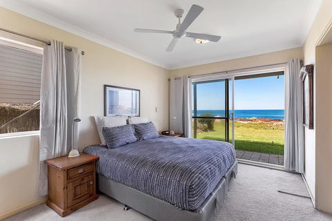 Birubi Lane 4 - Anna Bay - Accommodation Australia 2
