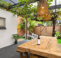 Blackbird at Arlo's - The heart of Glenelg - Wifi - Accommodation Australia