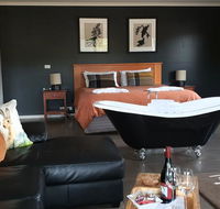 Blaze Rock Retreat - Accommodation Australia