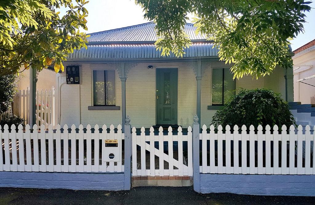 Panuara NSW Accommodation Australia