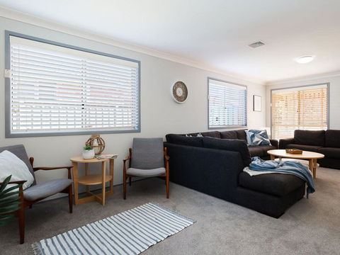 Blue Bay, 83a Rocky Point Road - Foxtel & Air Conditioning Downstairs - Accommodation Australia 1