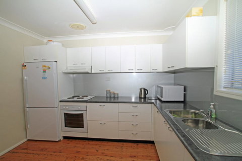 Blue Lagoon - Waterfront - Australia Shopping 3