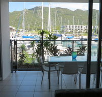 Blue on Blue Apartment 312 - Accommodation Australia