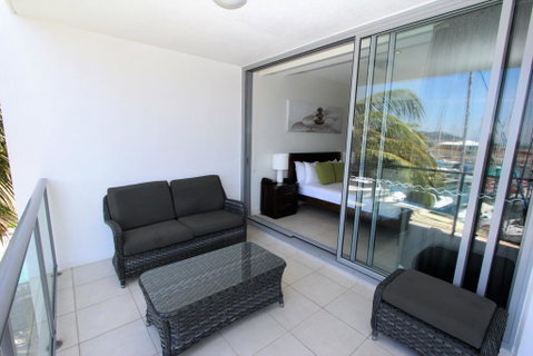 Blue On Blue Apartment 923 - Accommodation Australia 1