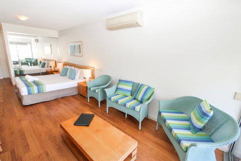 Blue On Blue Studio Room 1222 - Accommodation Australia 1