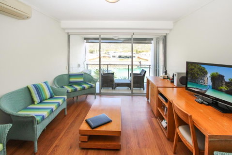 Blue On Blue Studio Room 1222 - Accommodation Australia 3