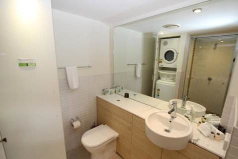 Blue On Blue Superior Studio Room 1221 - Accommodation Australia 3