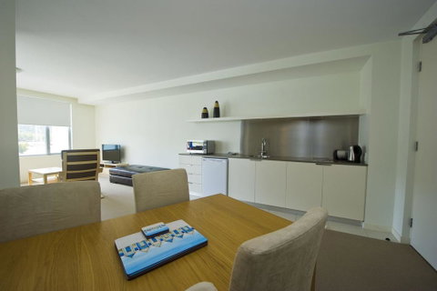 Blue On Blue Superior Studio Room 1361 - Accommodation Australia 1