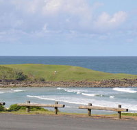 Blue Pacific 1 - Across the road from Pippi Beach - Accommodation Australia