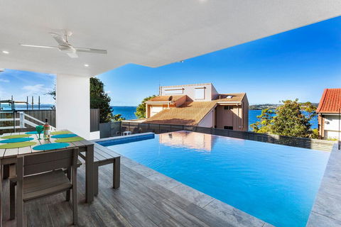 Blue Water Splendour - Infinity Pool And Amazing Views!! - Accommodation Australia 0