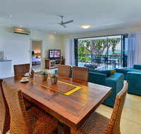 Blue Water Views Apartments - Accommodation Australia