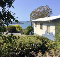 Blue Waters Holiday Cottages - Accommodation Australia