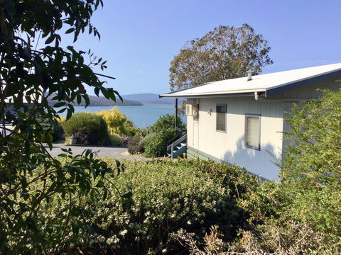 Blue Waters Holiday Cottages - Accommodation Australia 0