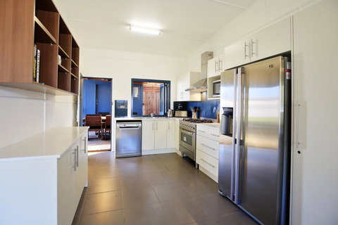 Bluetongue @ Culburra - Pet Friendly - 4 Mins To Beach - Australia Shopping 3