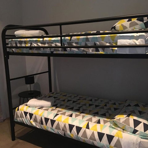 The Lane, Doubleview - Accommodation Australia 2