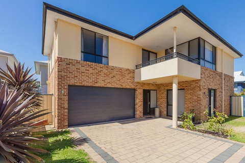 The Lane, Doubleview - Accommodation Australia 0