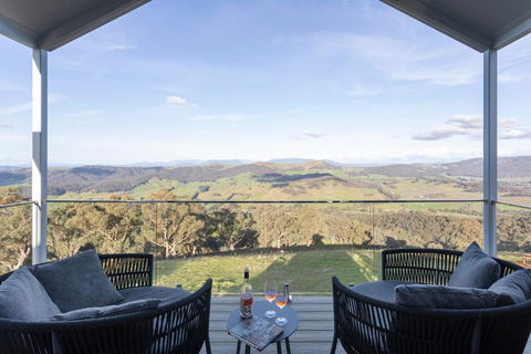 The Lookout By Mt Bellevue - Accommodation Australia 3