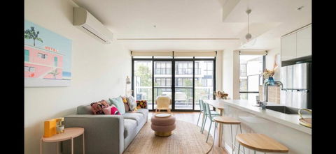 The Pas.Coe - A Stylish 1 Bedroom Unit With Free Parking. - Accommodation Australia 0
