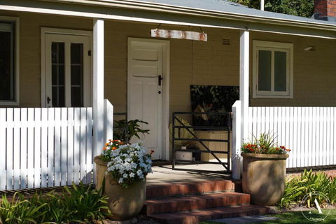 The Vigneron Villa - Accommodation Australia 0