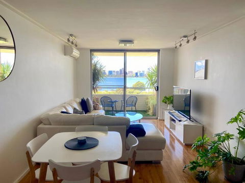 The Swan - Park & River Views Next To Perth Zoo - Accommodation Australia 2