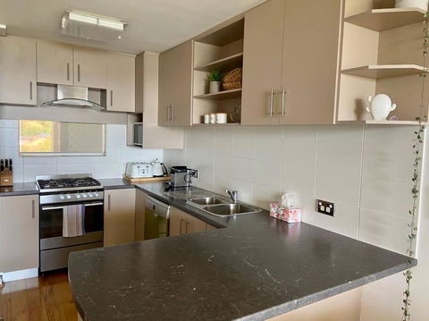 The Swan - Park & River Views Next To Perth Zoo - Accommodation Australia 3