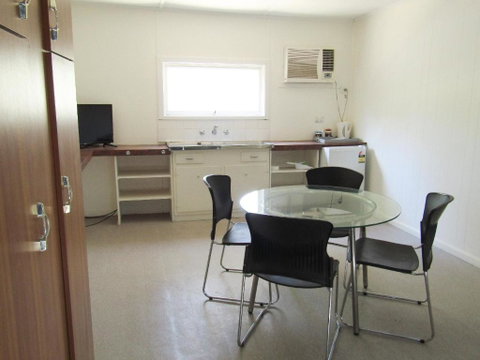 Tinman Roadhouse - Accommodation Australia 2