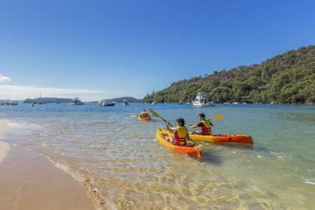Waterfront Scotland Island Holiday Home - Family & Pet Friendly - 3 Bedrooms - Wifi - Netflix - Private Jetty - Accommodation Australia 2
