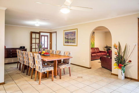 Watervale Hotel Guesthouse - Accommodation Australia 0