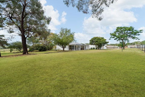 Wisteria Cottage Rylstone - Australia Shopping 3