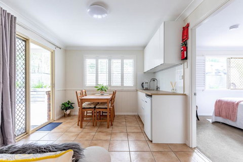 Woodford Gardens - Local Tourism 3