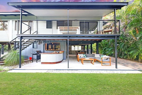 A Tropical Pool Paradise In Rapid Creek - Accommodation Australia 0