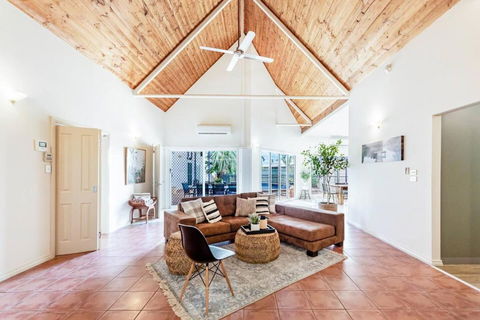 An Absolute Poolside Break By Casuarina Beach - Accommodation Australia 2