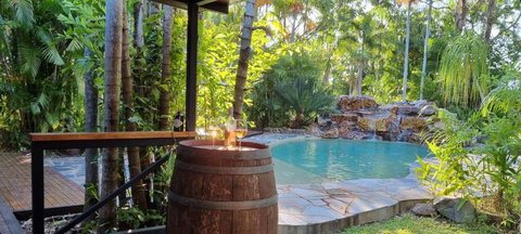 Berry Springs Tropical Retreat - Australia Shopping 1