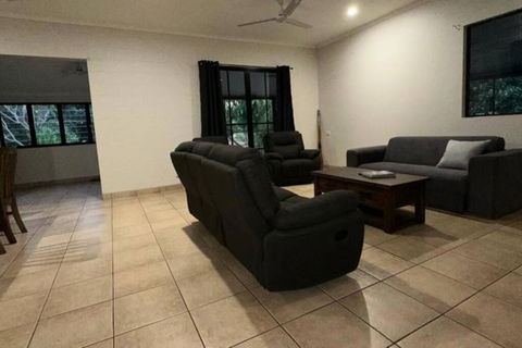 Howard Springs Tropical Getaway - Accommodation Australia 2
