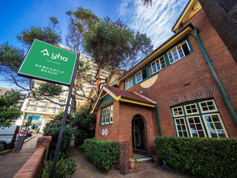 YHA Newcastle Beach - Accommodation Australia 0